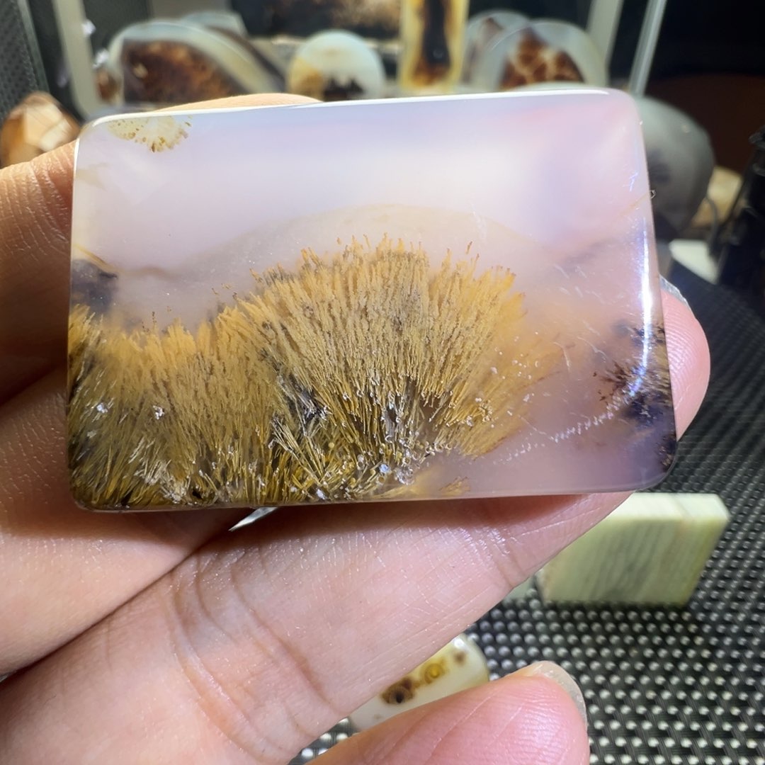 未镶嵌玛瑙/玉髓珠宝奇石