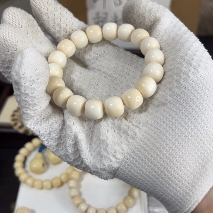 宁****手串/手链/手镯猛犸象牙