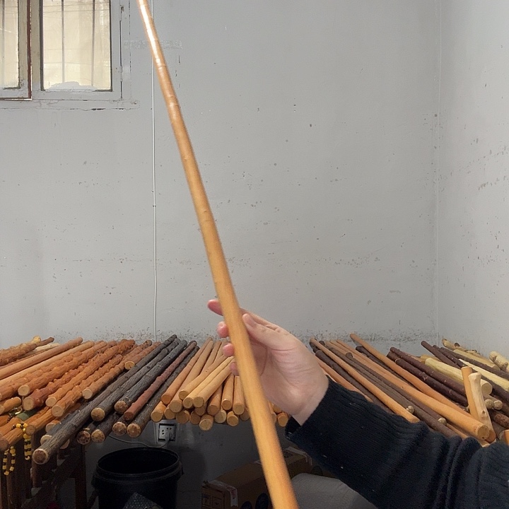 用***3秦岭石山红荀子鞭杆