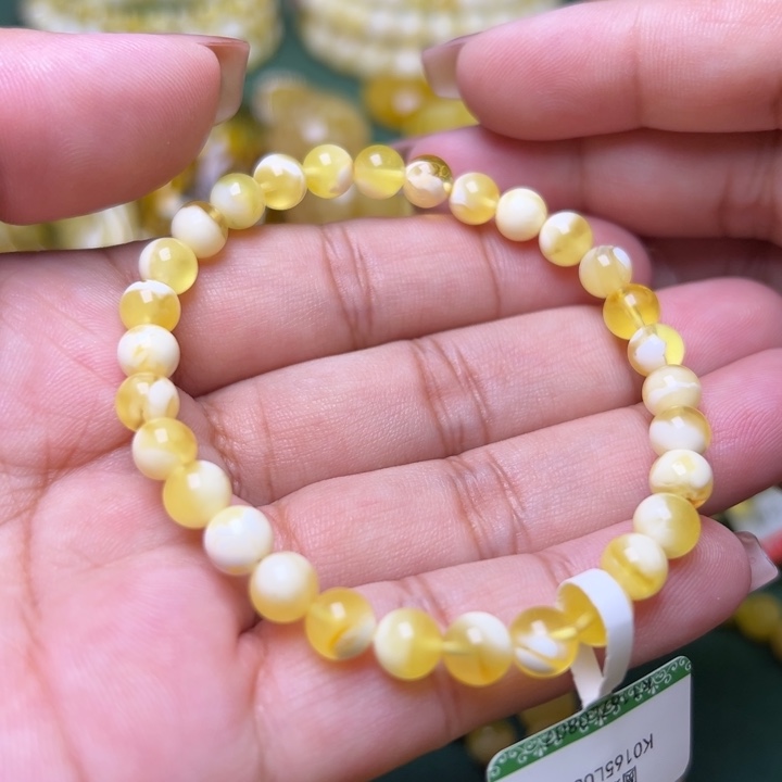 蜜蜡未镶嵌珠宝奇石