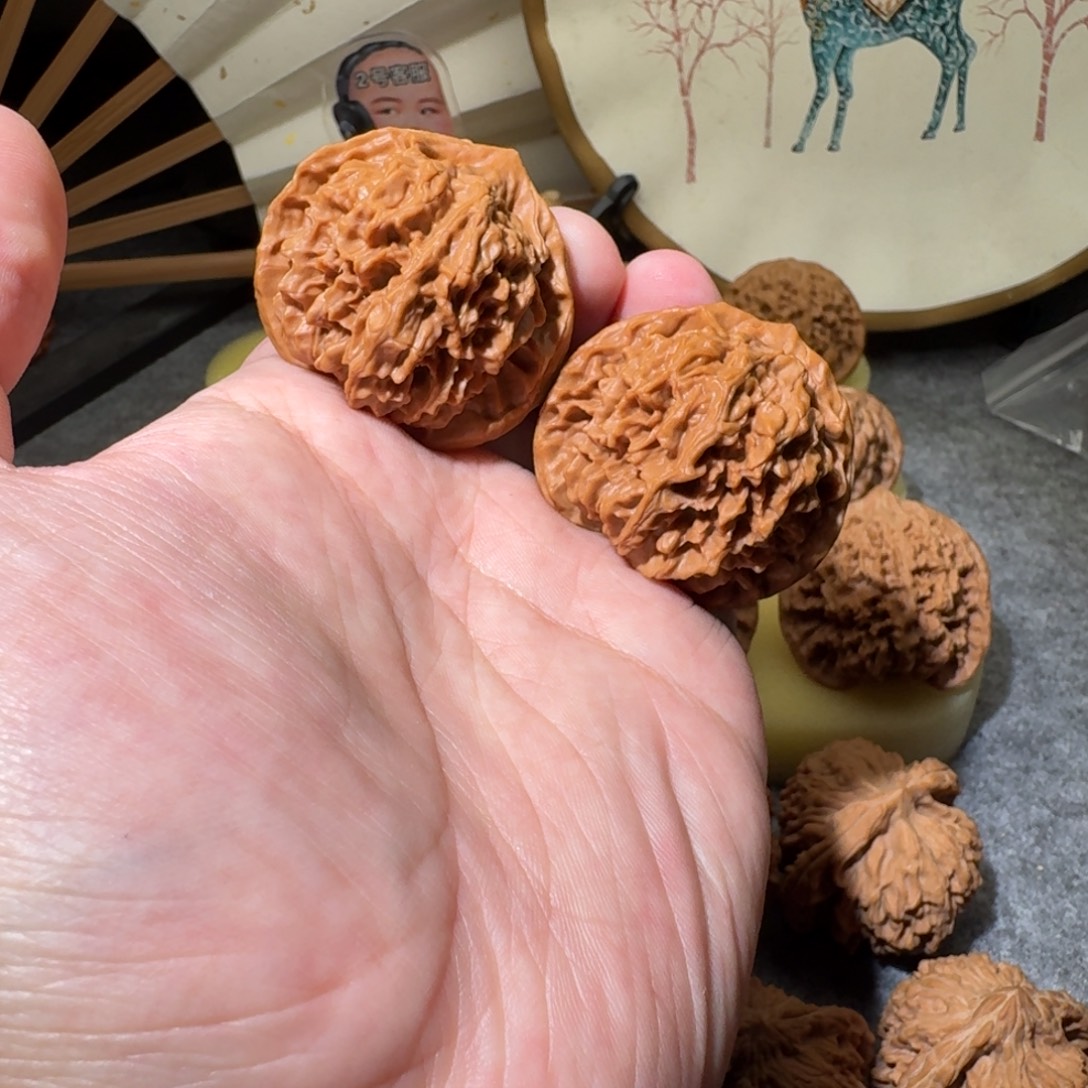 文玩核桃吊坠44龙葵