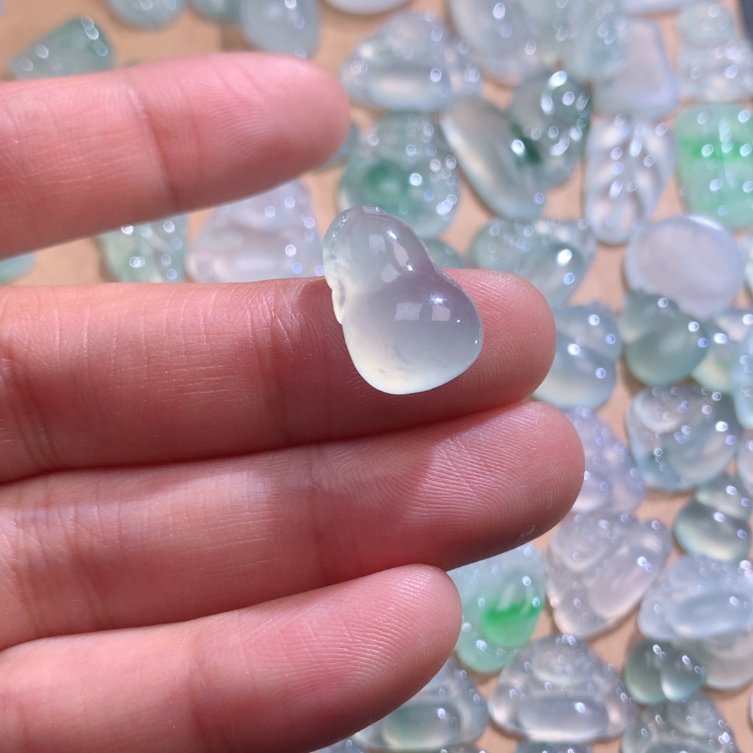 定制翡翠未镶嵌福瓜