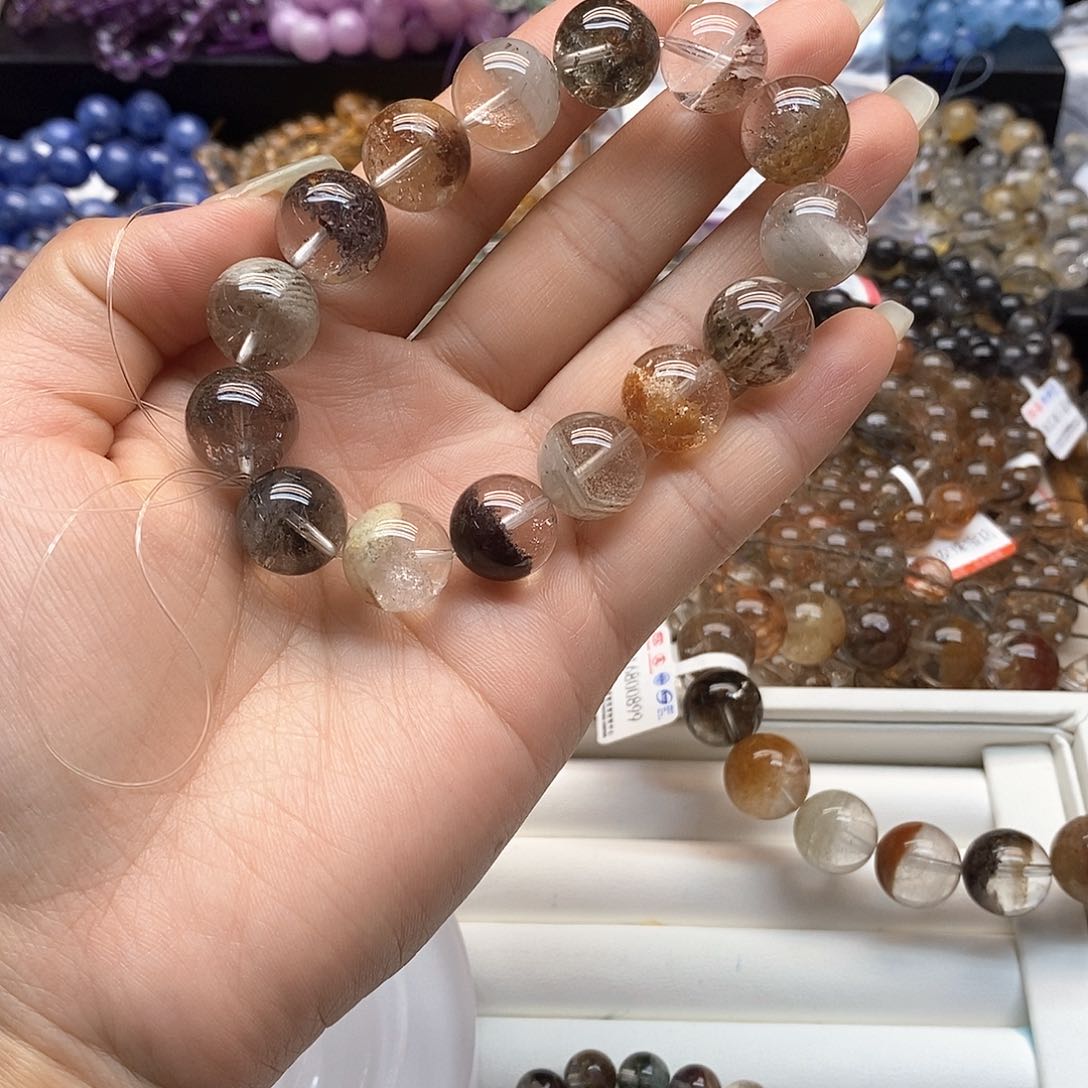 水晶手串未镶嵌2568999999999