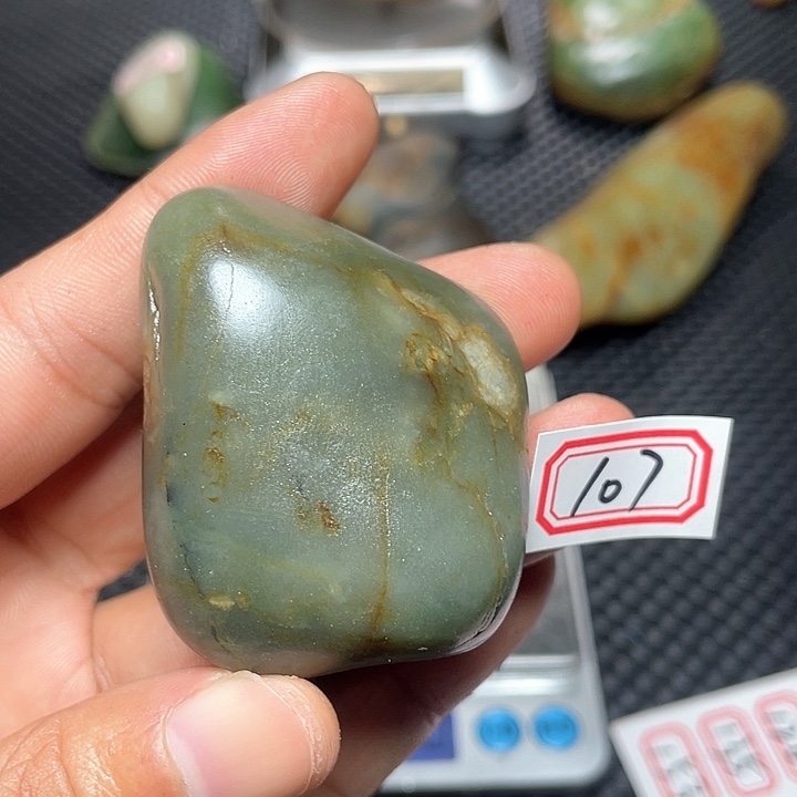 未镶嵌和田玉挂件107