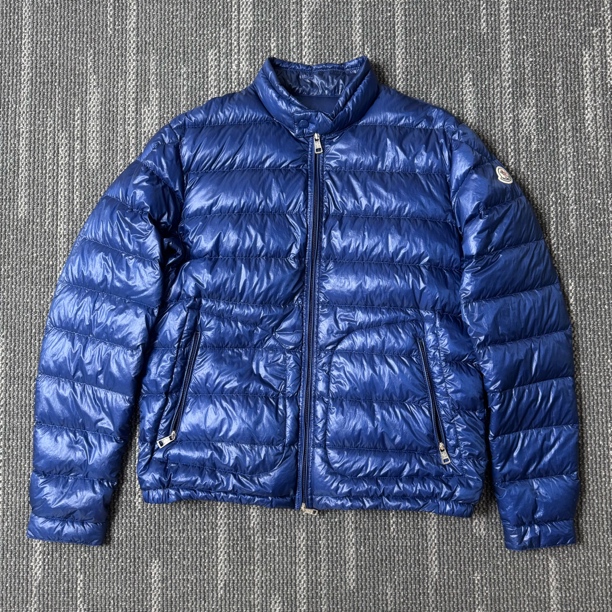 99新 MONCLER Acorus系列轻薄款立领排骨羽绒服/4码/5918