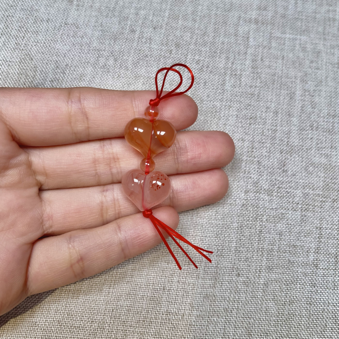 天然南红冰飘屁桃圆珠一组爱心屁桃卡14-15mm圆珠卡4mm多样随机发