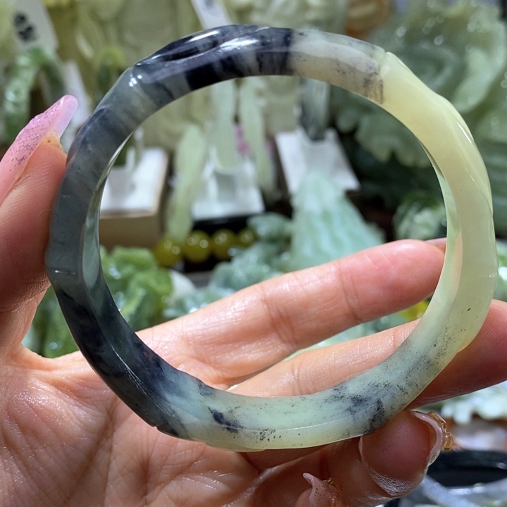 岫玉岫玉手镯未镶嵌