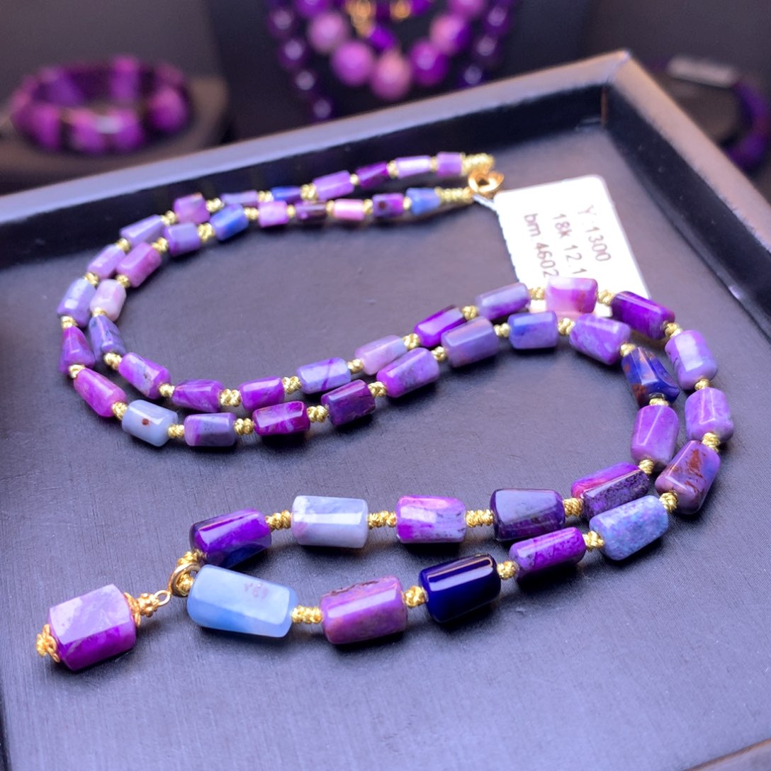 苏纪石（舒俱来）项链18K金镶嵌