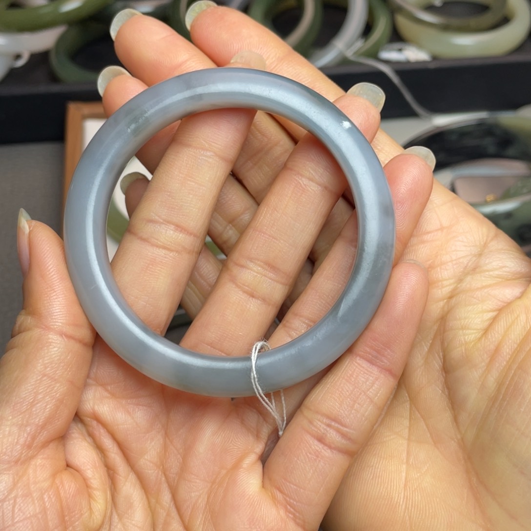 和田玉颈饰未镶嵌54