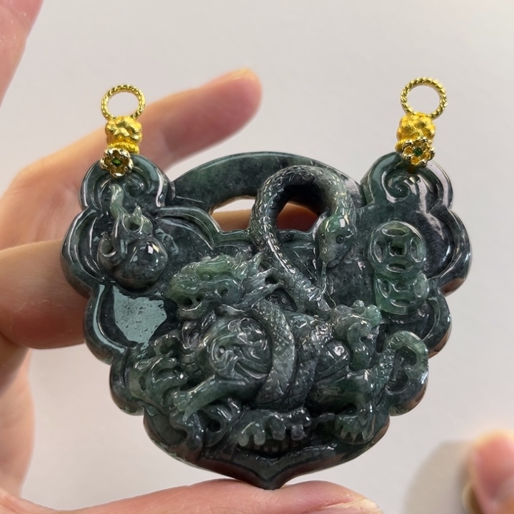 翡翠吊坠(赠链)未镶嵌代编织