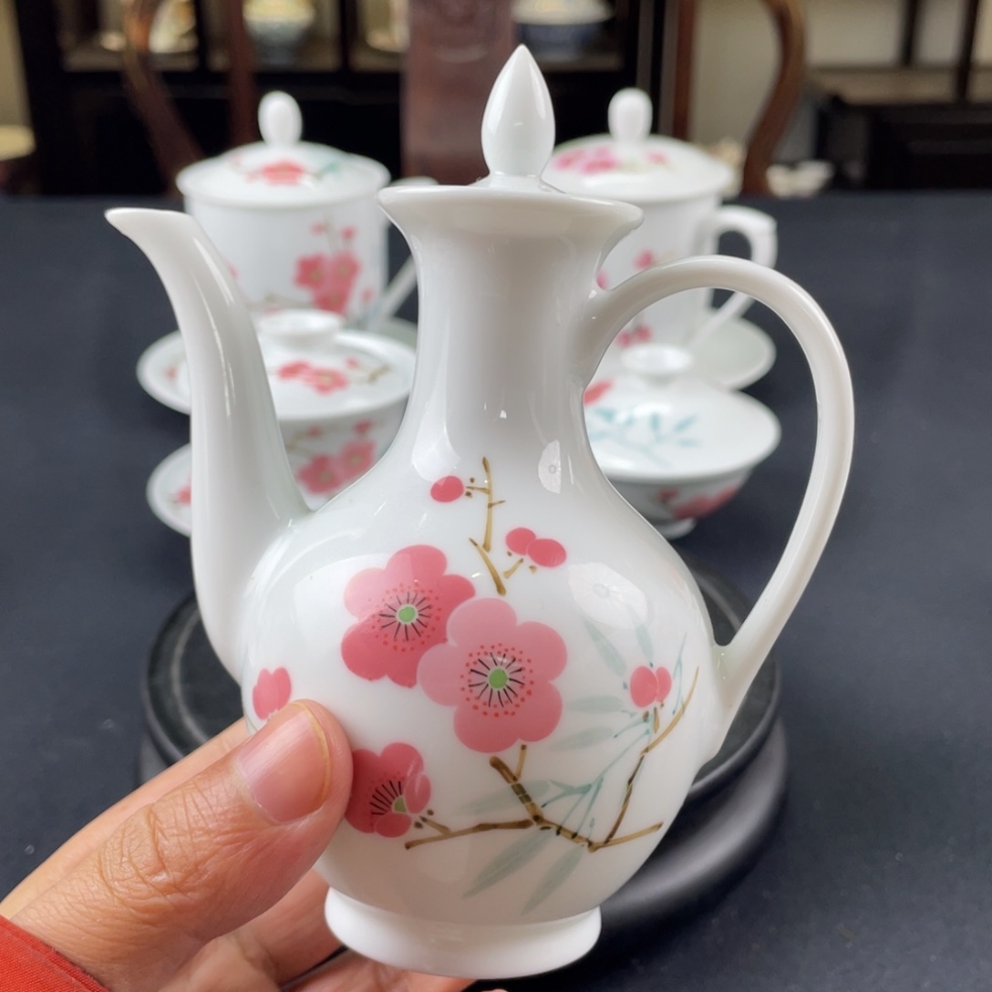 瓷片轻工业陶瓷研究所