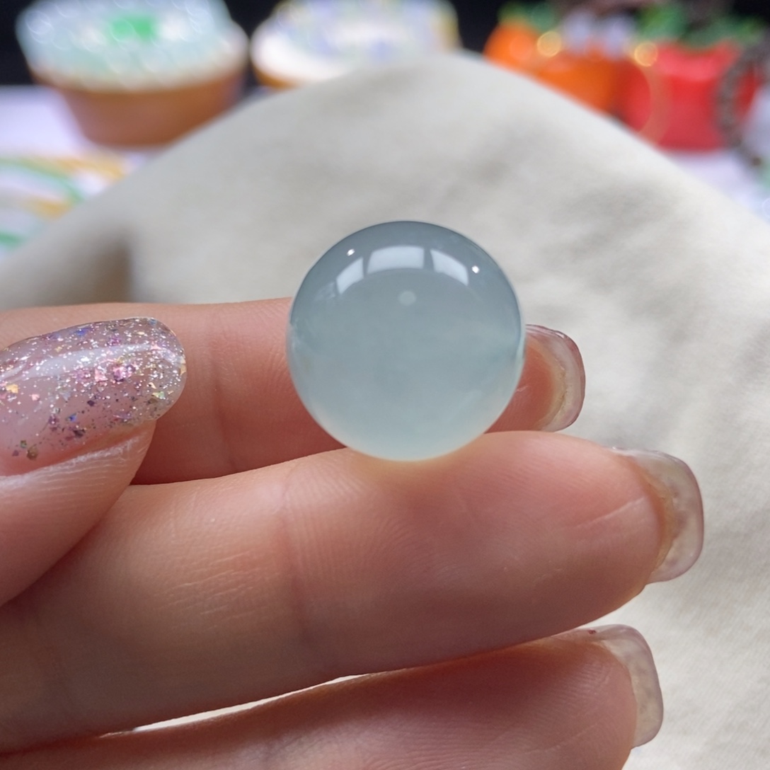 翡翠颈饰未镶嵌天空蓝圆珠16.3mm