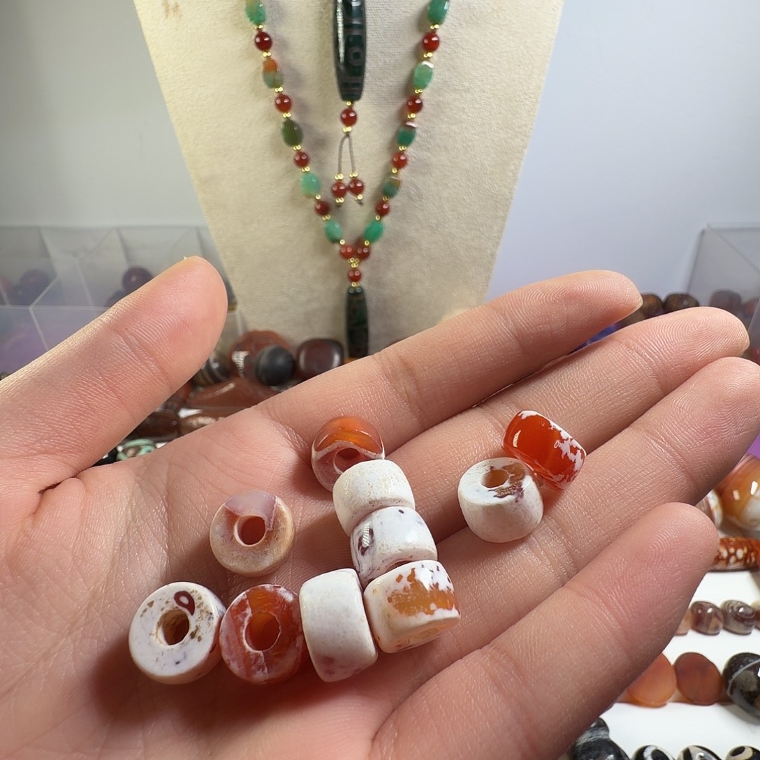 玛瑙/玉髓未镶嵌纯天然玛瑙珠子