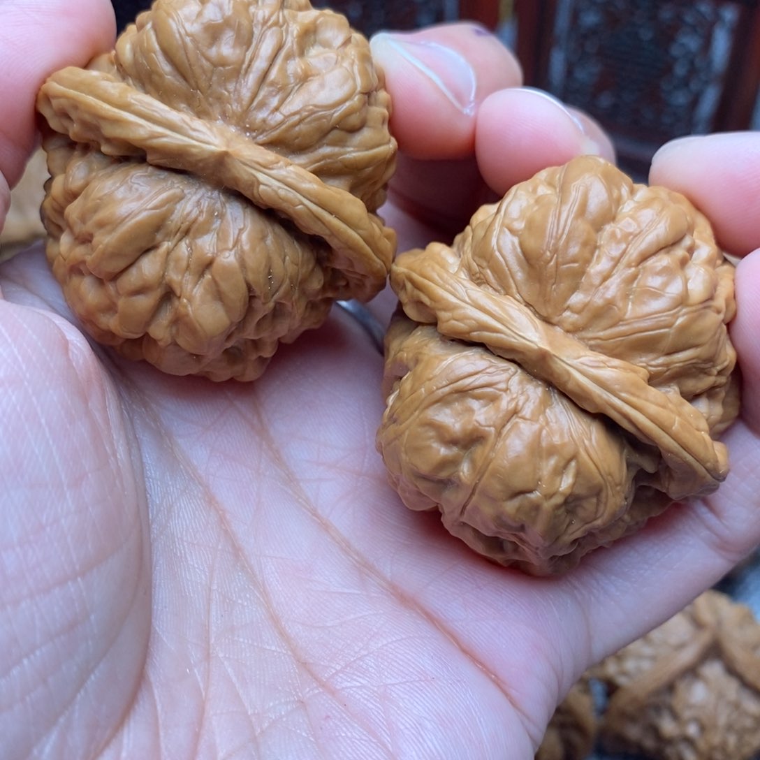 文玩核桃把件最**仔延庆水晶蛙42尺