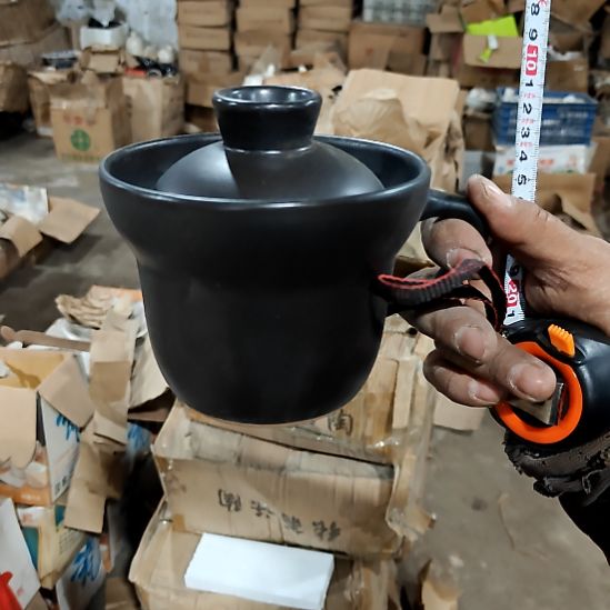 绿泥盘子碗茶壶啥都有