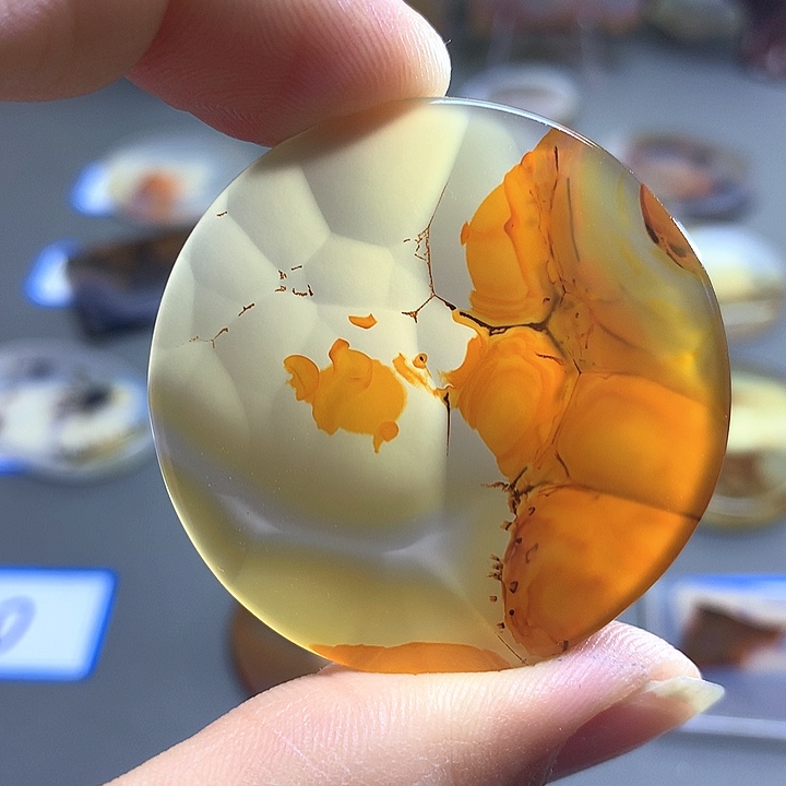 未镶嵌颈饰玛瑙/玉髓