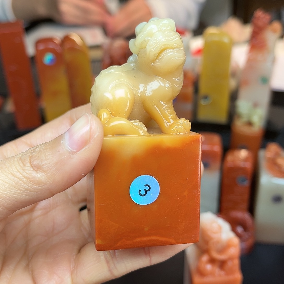 昌化石印石这么多都在一起