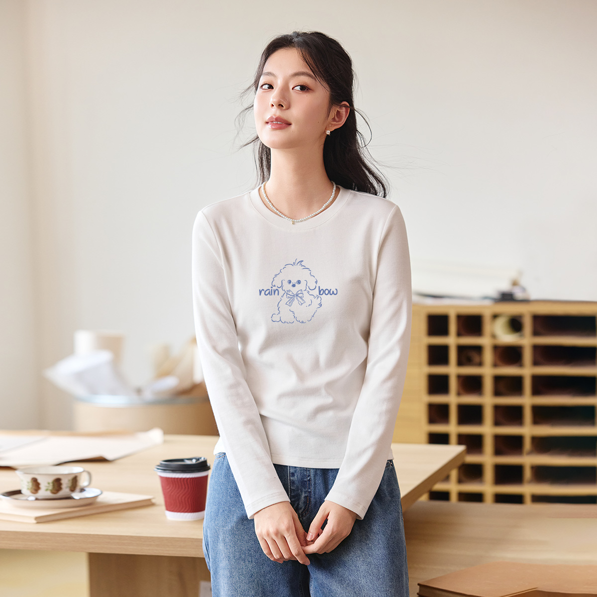 茵曼新款趣味印花圆领长袖T恤25年秋季修身显瘦休闲百搭女士上衣
