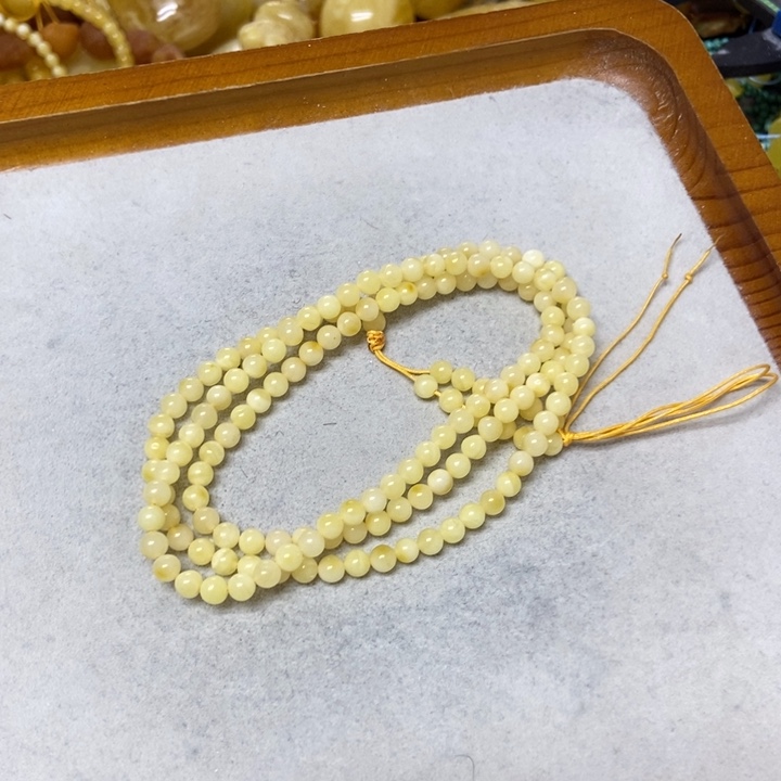 未镶嵌蜜蜡裸石多样性发货