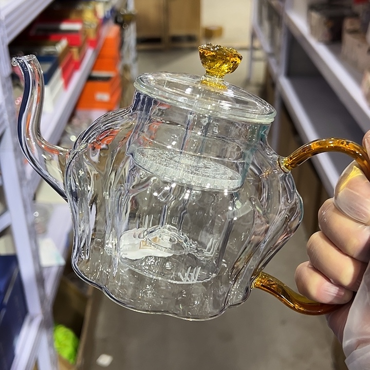 晶焱 琥珀侧把清莲壶 