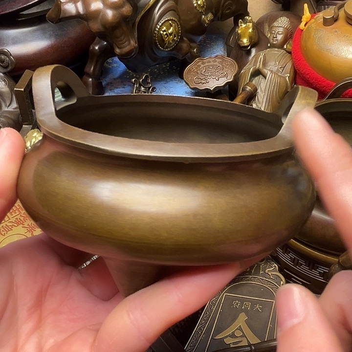 精美铜器批发档口