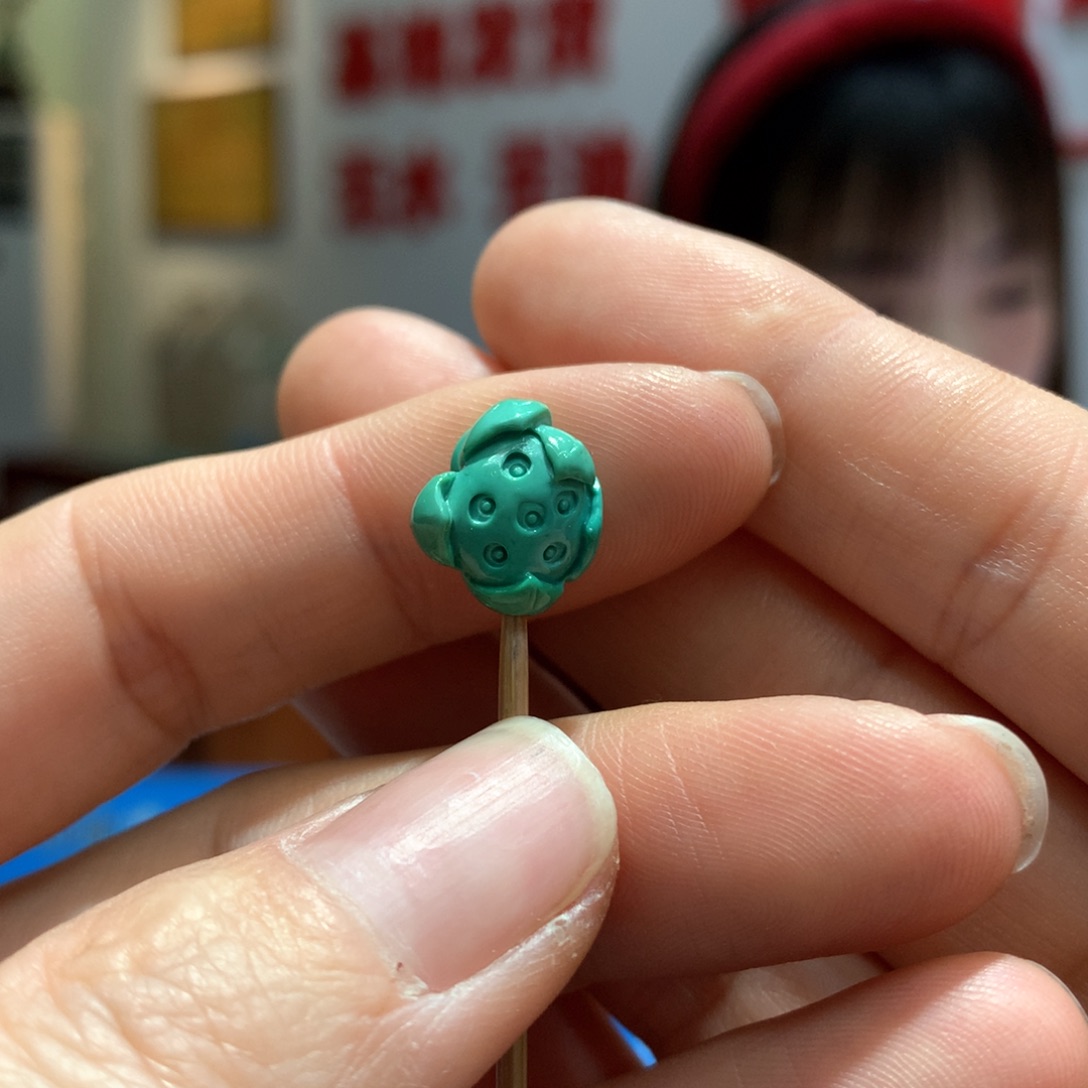 绿松石配饰未镶嵌