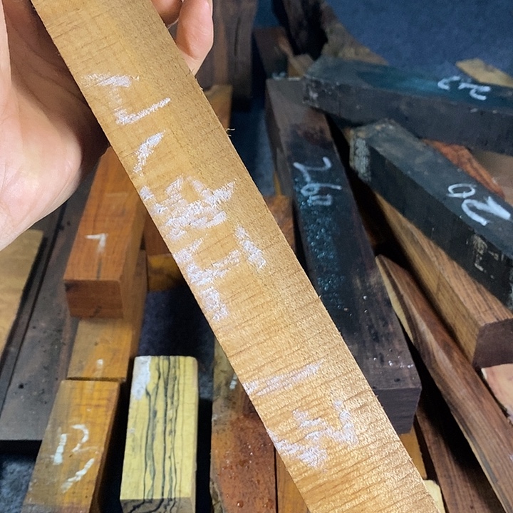 贡木虎纹风111111