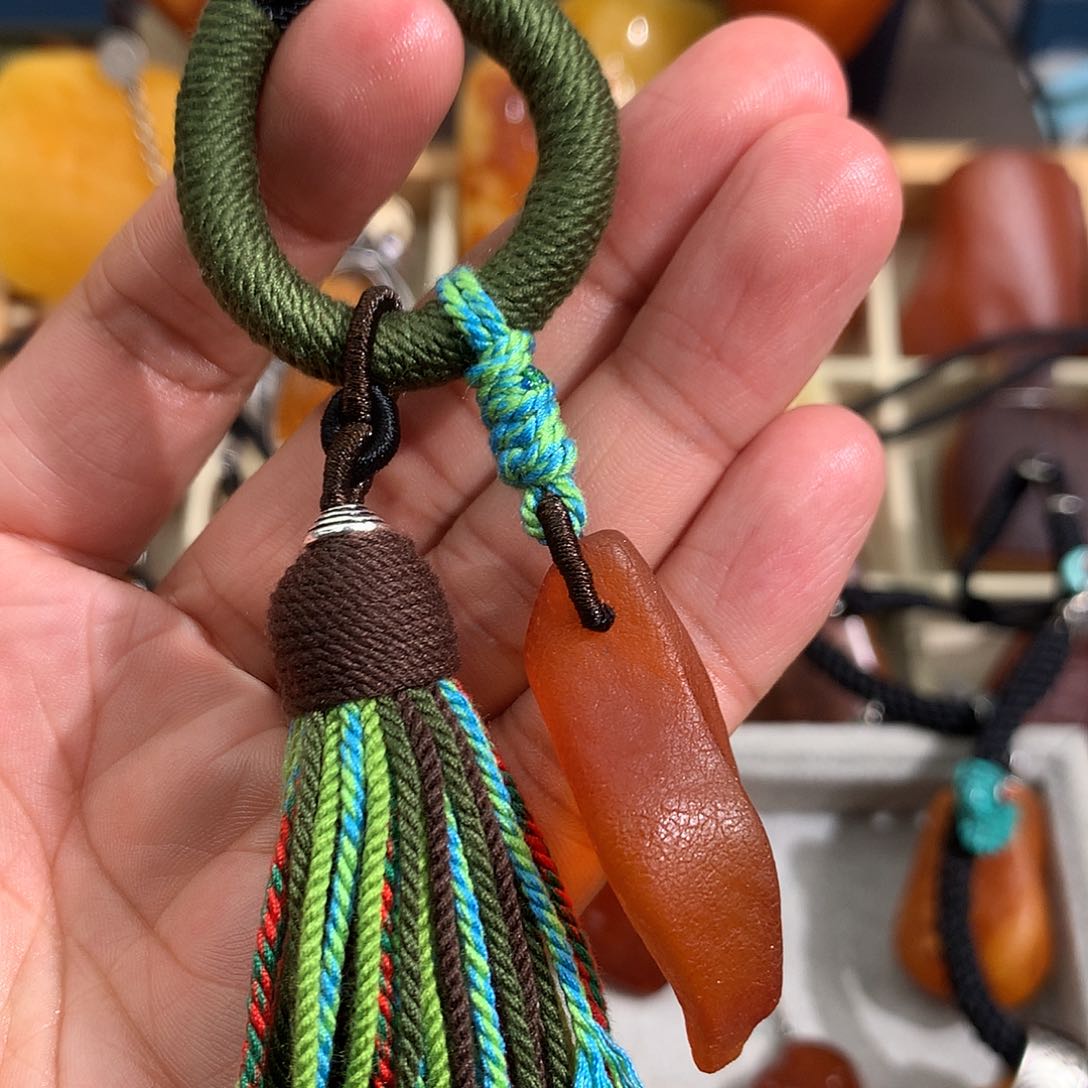 蜜蜡裸石未镶嵌你