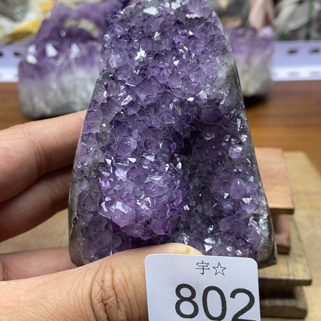 紫晶天然水晶摆件未镶嵌