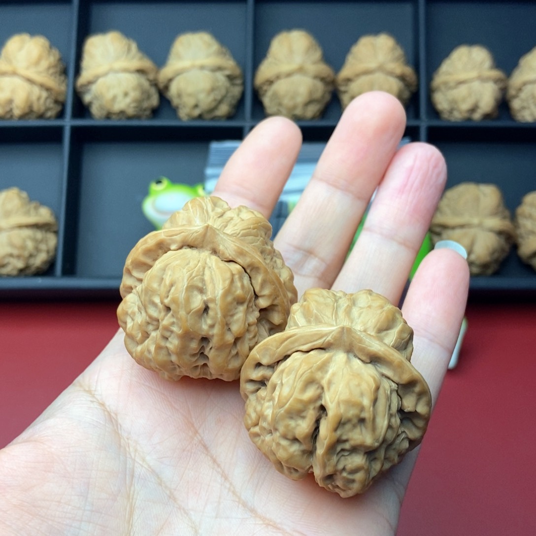 文玩核桃吊坠一*白蛤蟆41全品