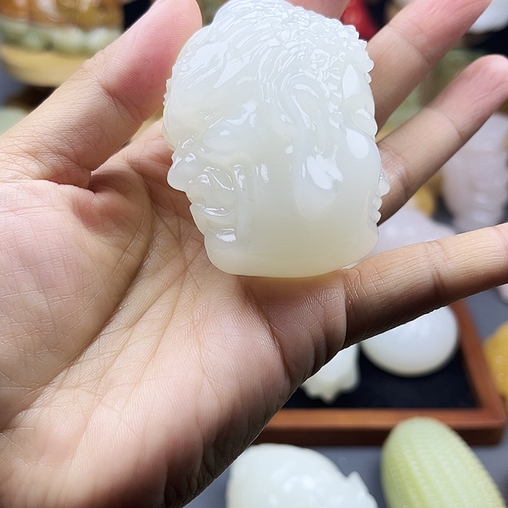 石材我****°玉石雕刻品