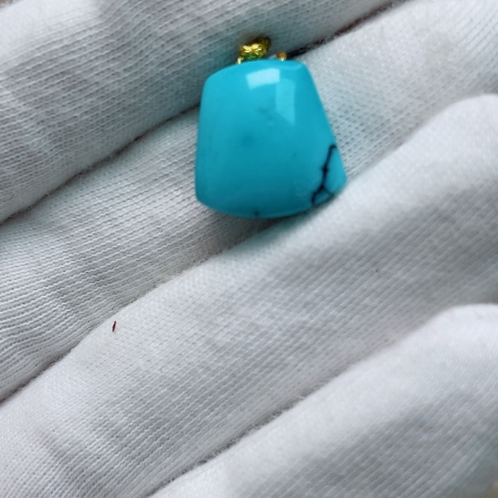 绿松石珠宝未镶嵌