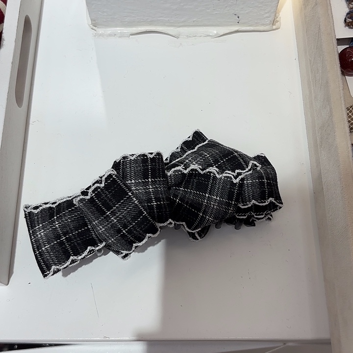 黑白格子香蕉夹13公分