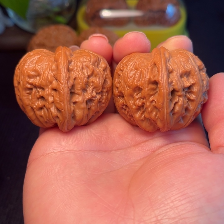 文玩核桃把件平谷元宝43