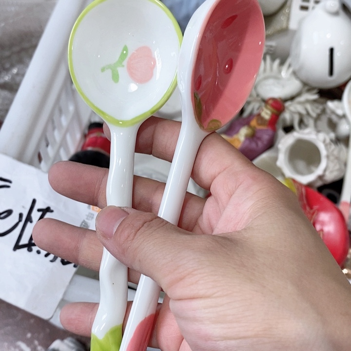 摆件陶瓷树脂材料