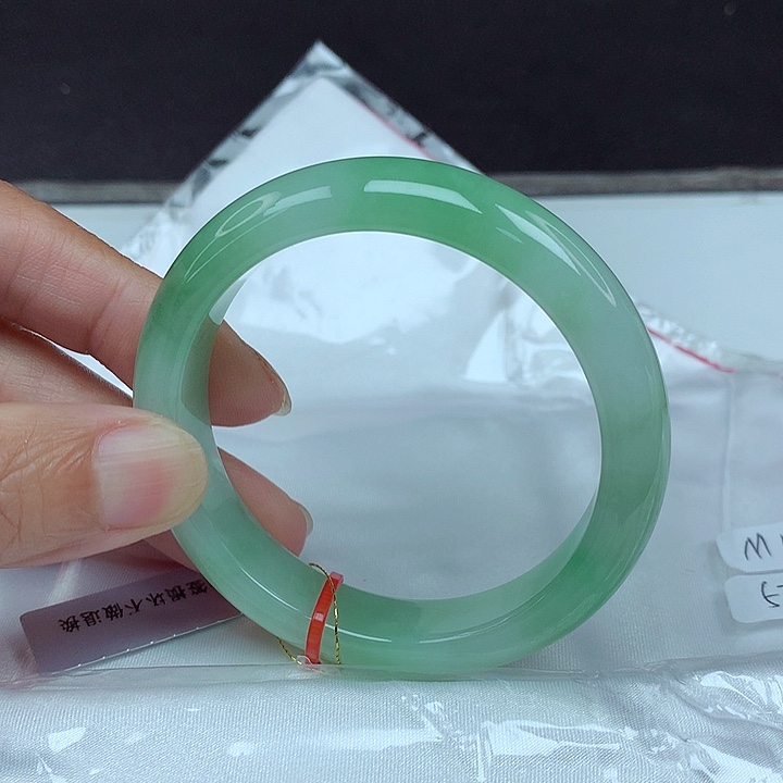 翡翠未镶嵌手镯53圈4202