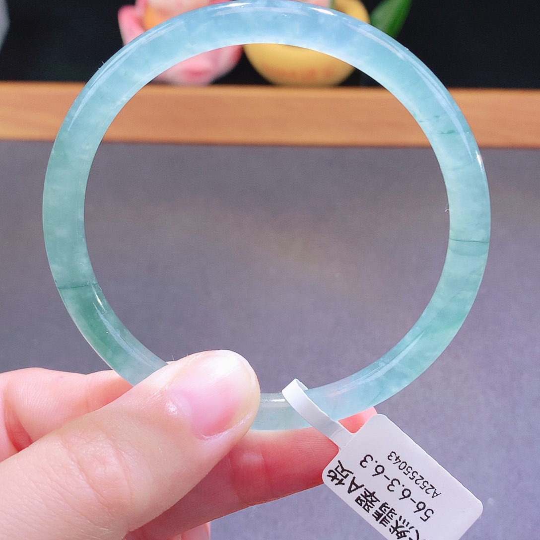 翡翠未镶嵌手镯天然翡翠