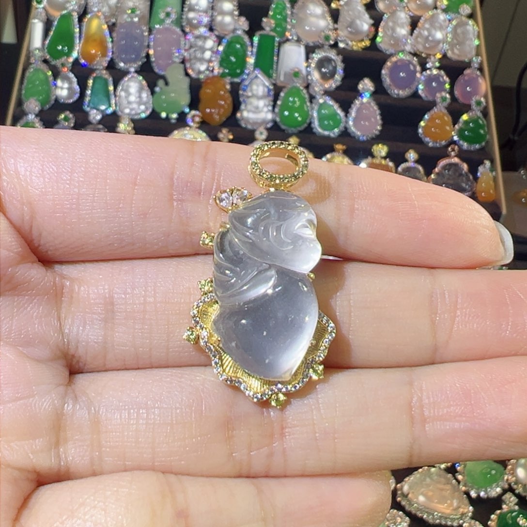 【闪购商品】石英质玉颈饰银S925镶嵌辛*娅