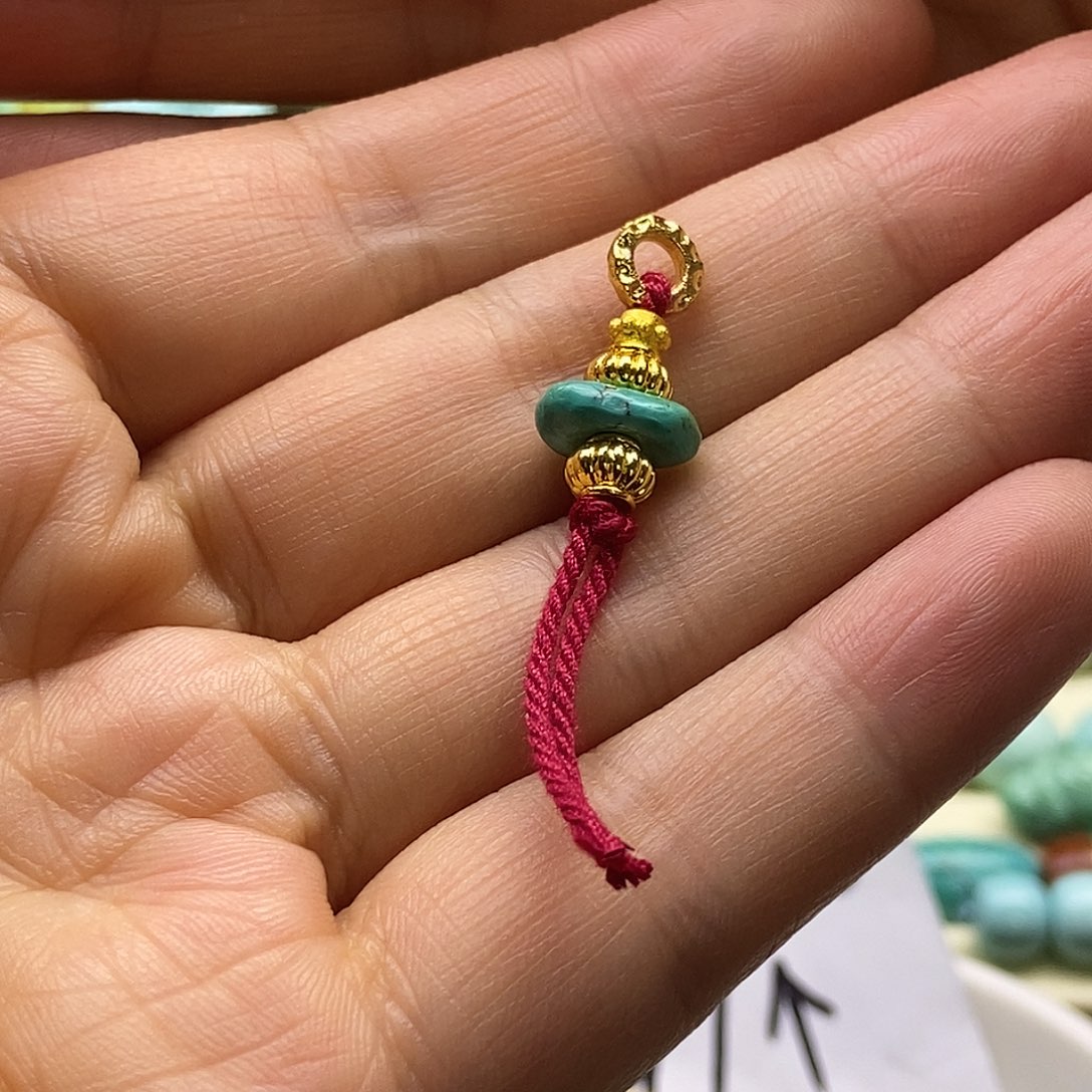 南红玛瑙未镶嵌颈饰