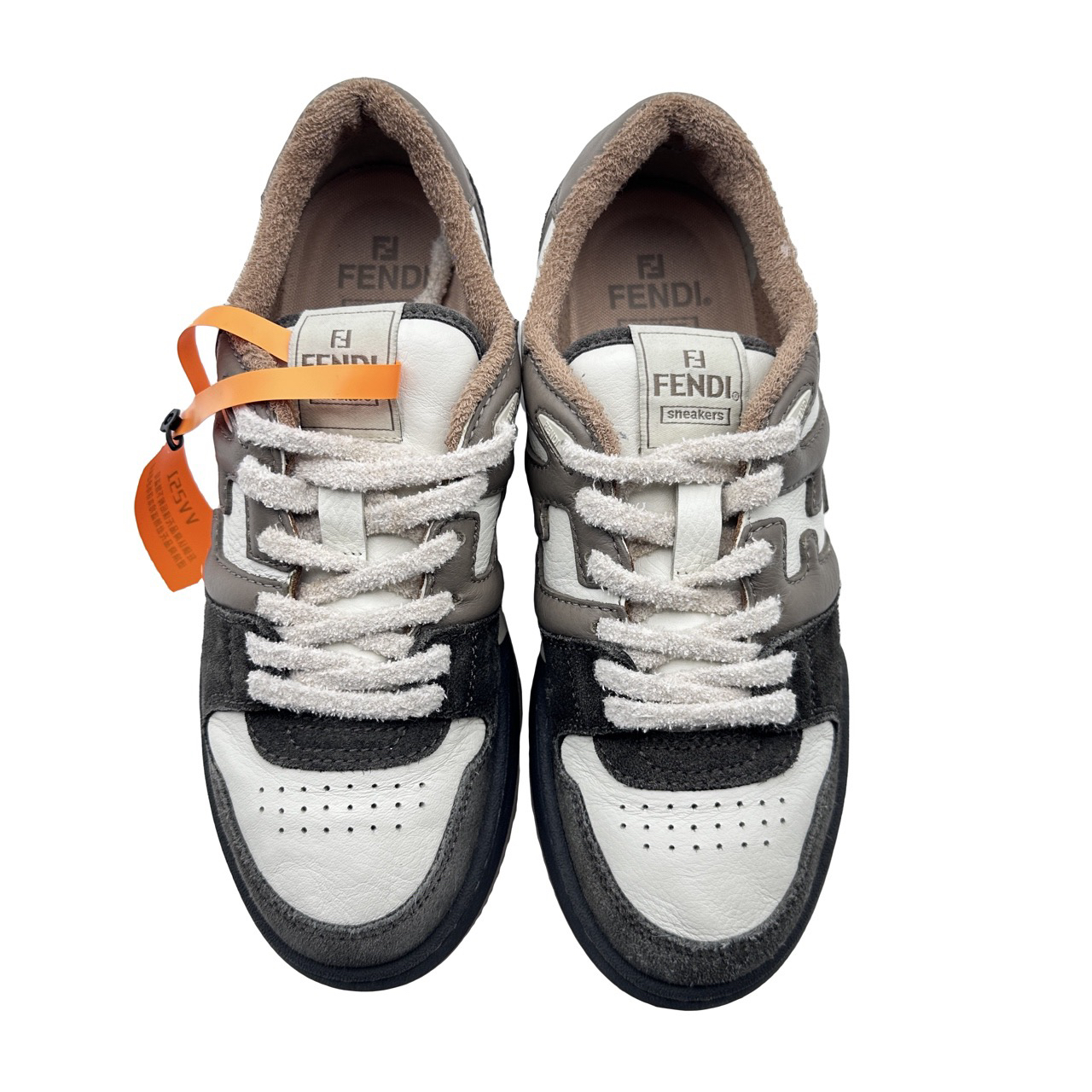 95新 FENDI/芬迪 8码42码Match板鞋96新VV251