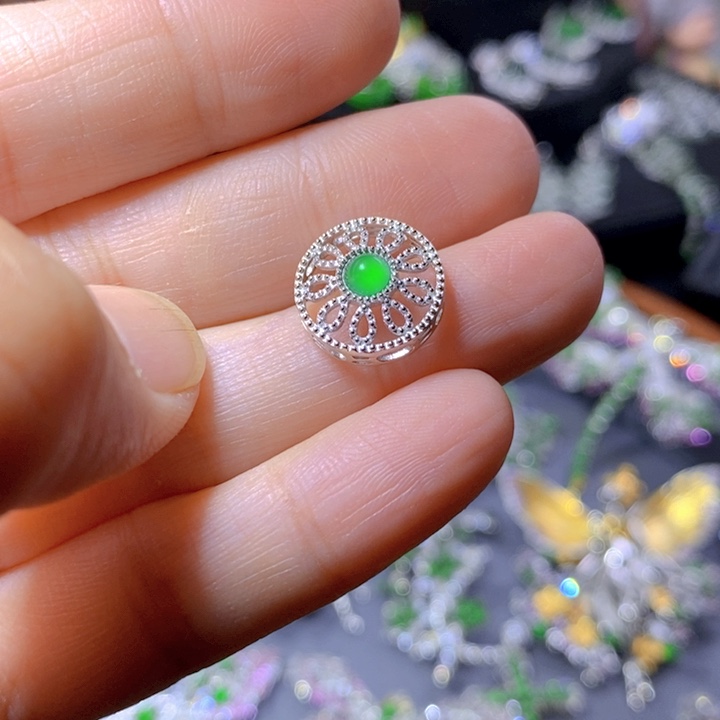 翡翠戒指银S925镶嵌天然翡翠