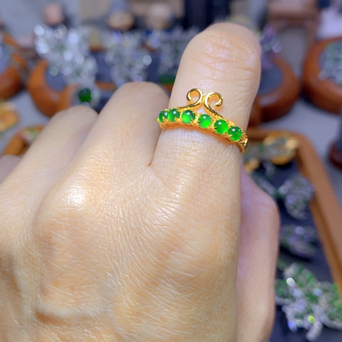 翡翠颈饰银S925镶嵌天然翡翠