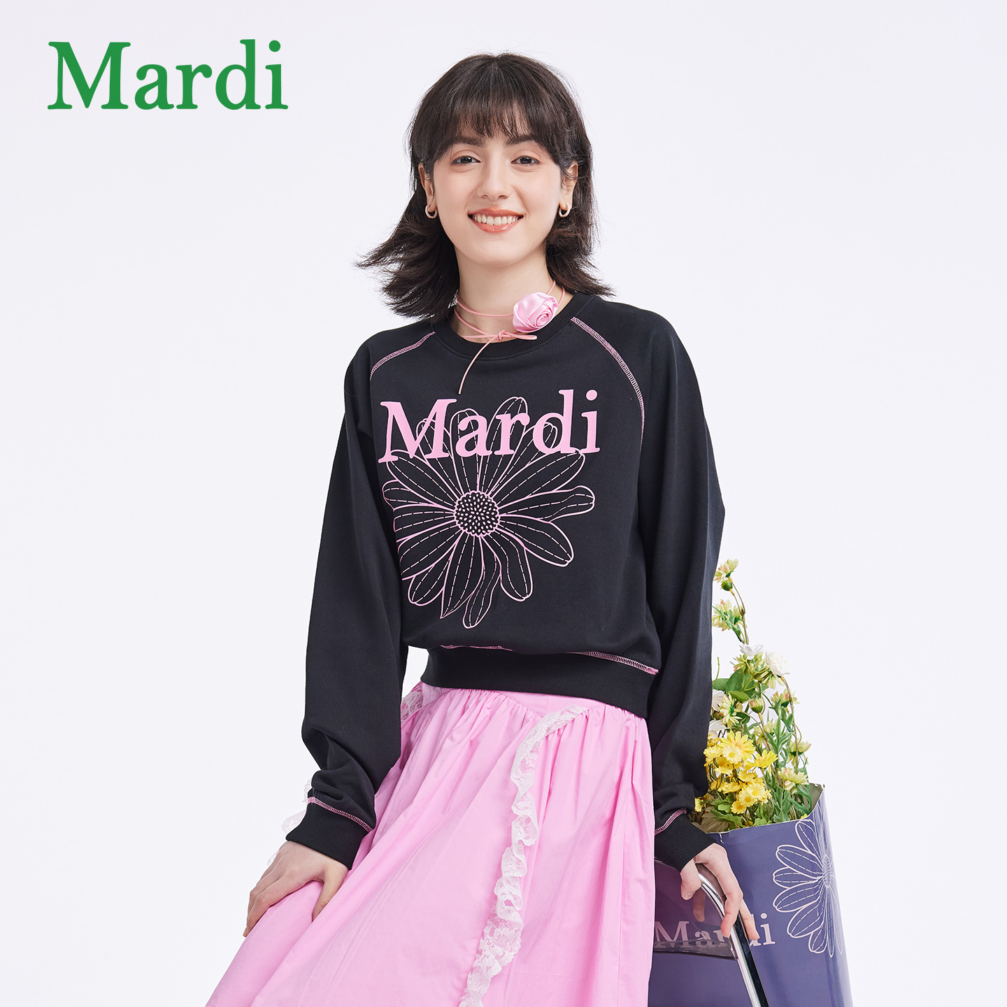 Mardi短款雏菊流光风印花小雏菊短款通勤卫衣上装MWY2512104