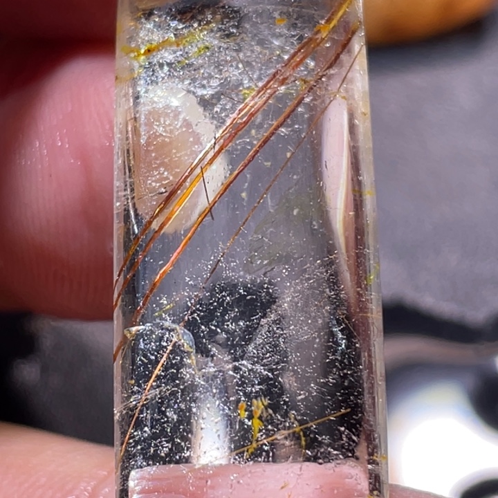 三***泰颈饰发晶未镶嵌钛