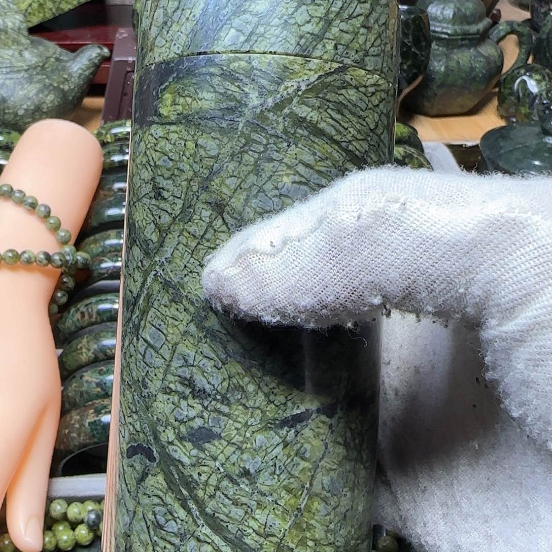 蛇纹石玉珠子未镶嵌淑**宇