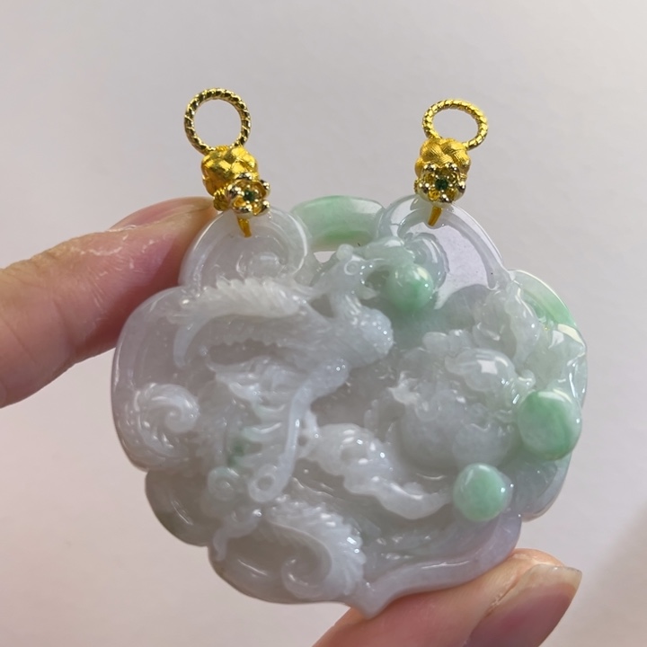 翡翠吊坠(赠链)未镶嵌代编织