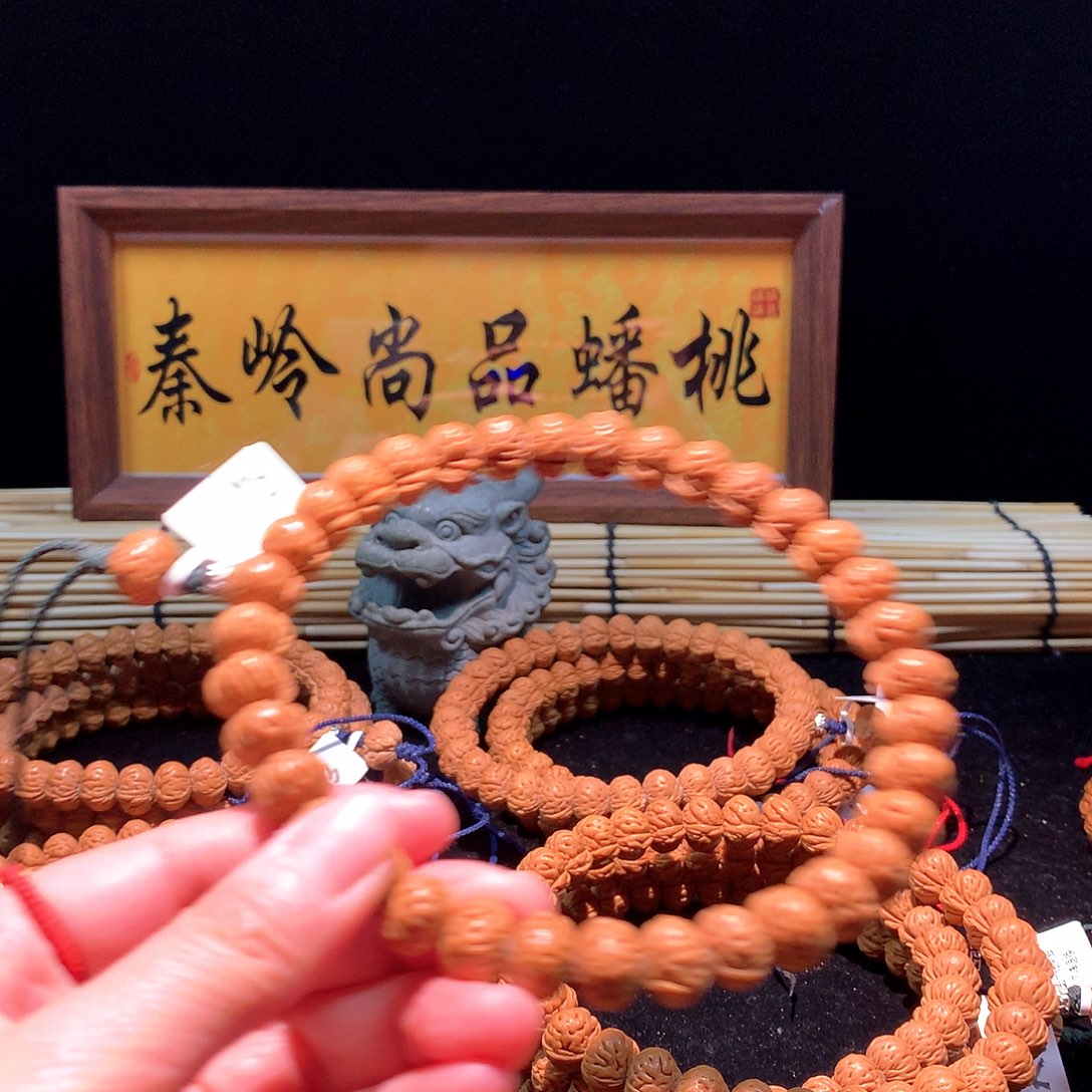 随***心吊坠桃核大11尺寸手持