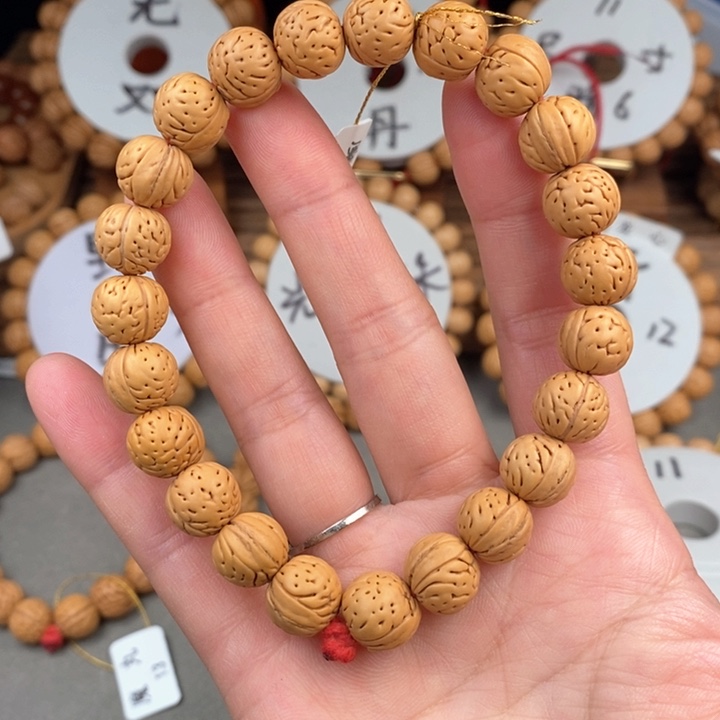 桃核手串魔丸11.5尺寸误差0.5之间