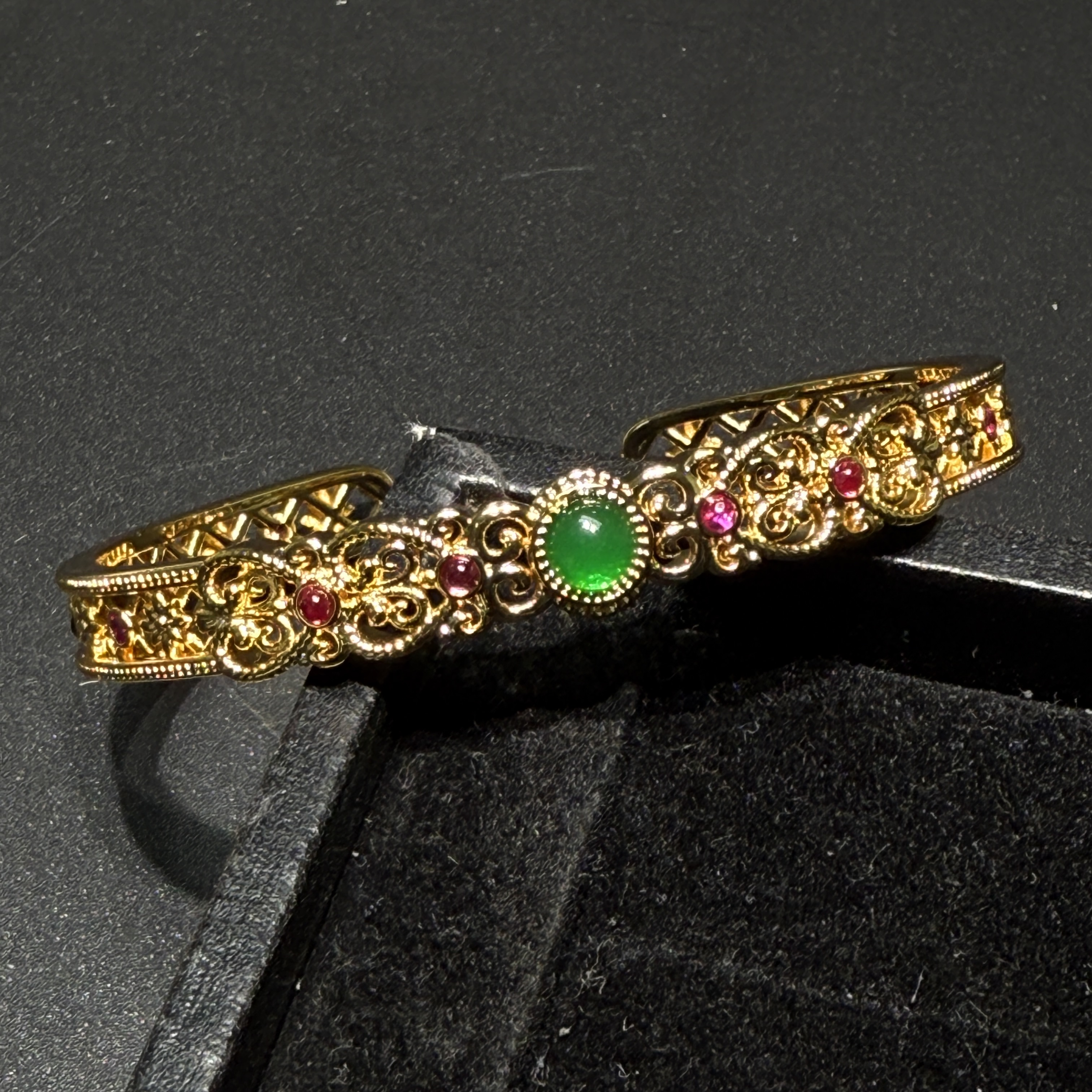 Q63 精美珠宝手镯 5mm