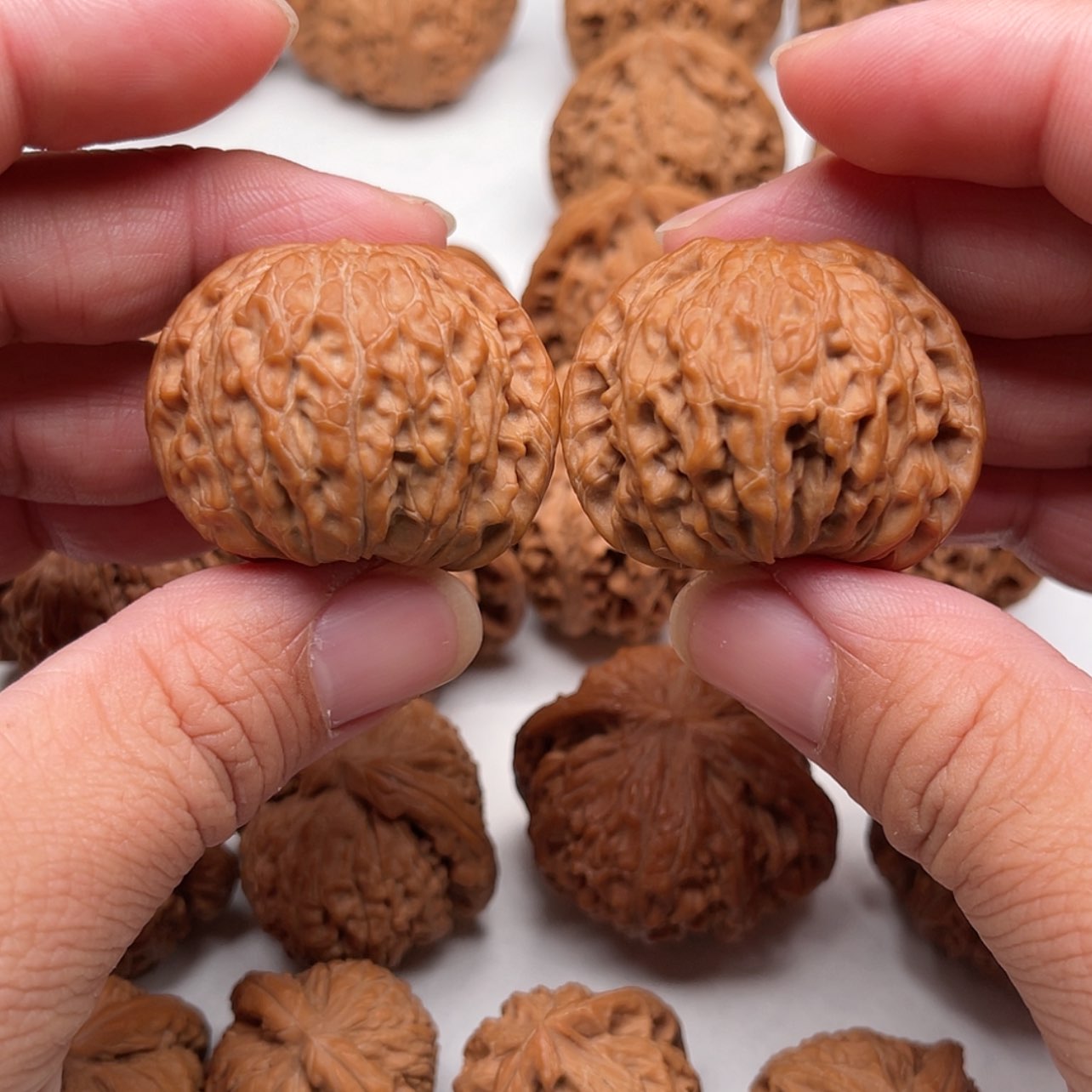 【闪购商品】文玩核桃吊坠福**余核桃